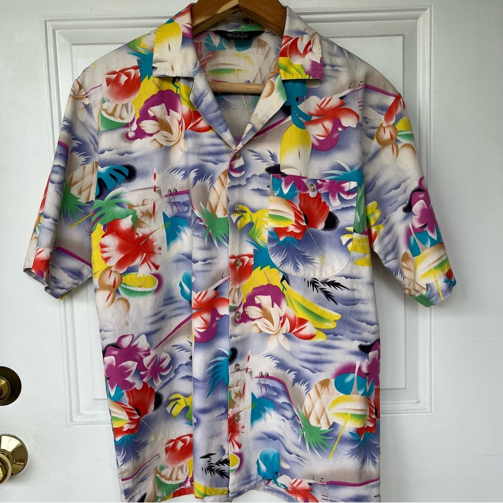 •Woolrich• Men’s Colorful Vintage Tropical Shirt - Size Medium